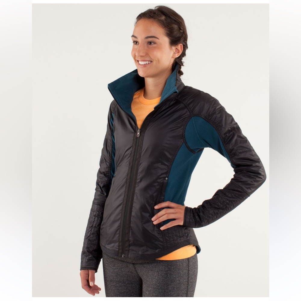 ⬇️$100 Lululemon Run bundle up‎ jacket fleece size 4